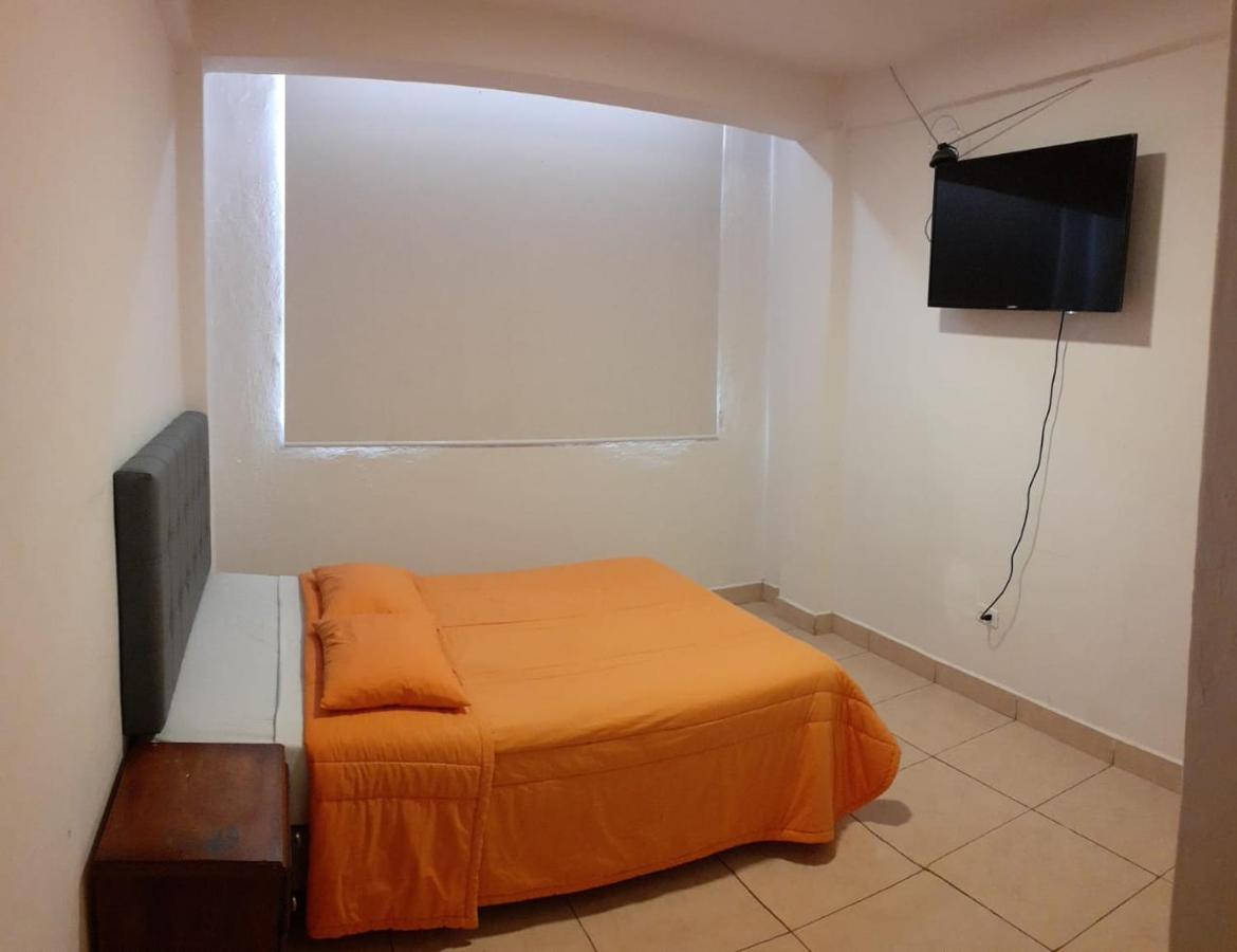 Hostal Siberia Cuenca Exterior photo